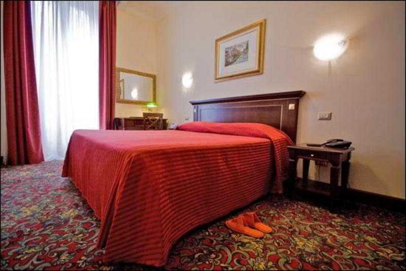 Hotel Beau Site - Antica Residenza à Rome Extérieur photo